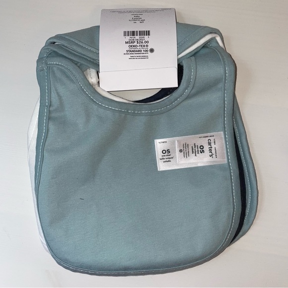Carter’s Bibs 🦕 and Just Born Hooded Towel 🐳 and Washcloths - both NWT - Picture 3 of 14